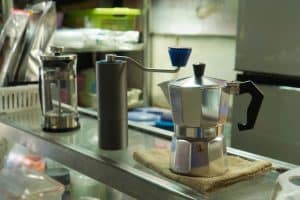 French Press vs. Moka Pot: What Are the Real Differences? – CoffeeCraftCode